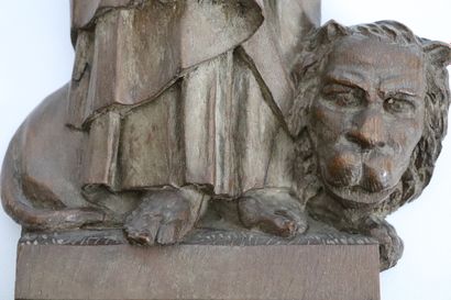 null Saint Marc et le lion.

Sculpture d'applique en chêne sculpté.

H_57 cm
