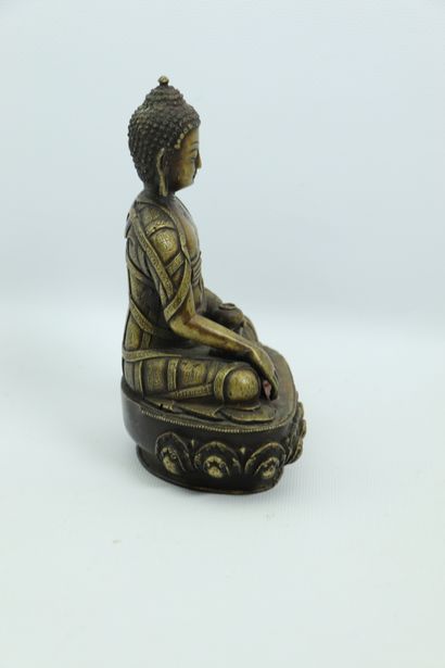 null CHINE.

Bouddha en bronze

H_16,7 cm