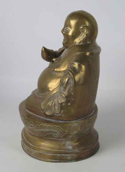null CHINE.

Bouddha en bronze ciselé.

H_27 cm