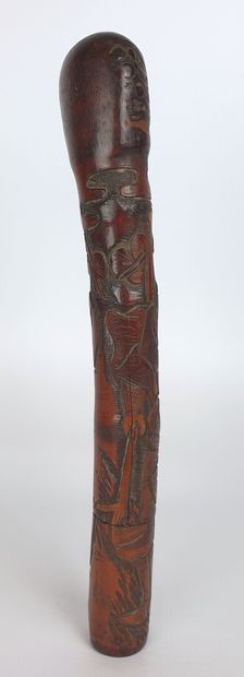 null JAPON, XIXème siècle.

Etui en bambou sculpté figurant des personnages. 

L_24...