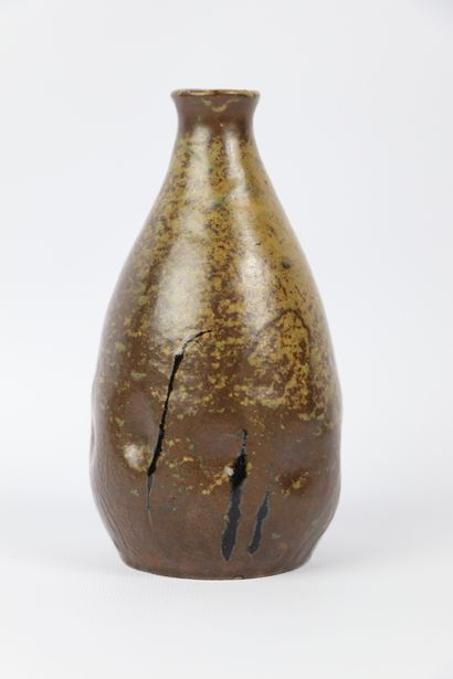 null Maurice MERCIER (1906-1993) à Saint-Amand.

Vase ovoïde à col étroit en grès...