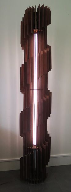 null Siméon COLIN.

Importante lampe de parquet, modèle "Spirale" - c.1960.

Structure...