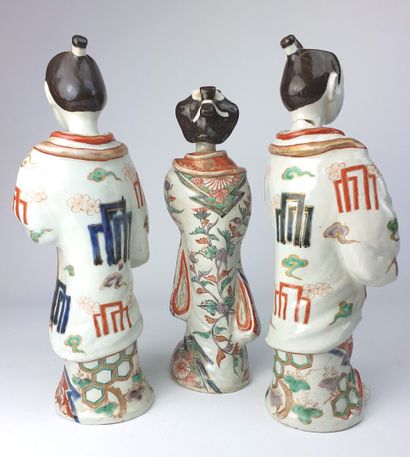 null JAPON, époque Meiji (1868-1912).

Couple de sujets en porcelaine émaillée polychrome...
