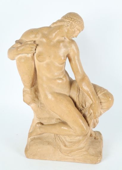 null Joseph CORMIER (1869-1950).

Femme grecque alanguie.

Sculpture en terre cuite.

Signée...