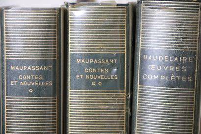 null Collection de treize ouvrages aux Editions de la Pléiade, dont album Malraux,...