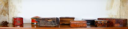 null Collection de huit boites en bois, de diverses origines et époques