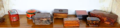 null Collection de huit boites en bois, de diverses origines et époques
