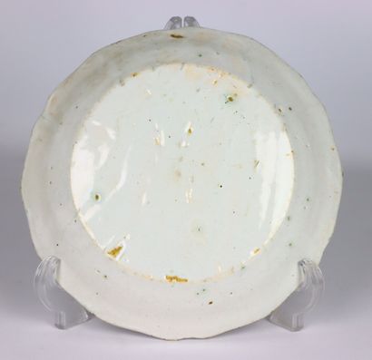 null NEVERS.

Assiette en faïence à décor polychrome révolutionnaire d'un faisceau...