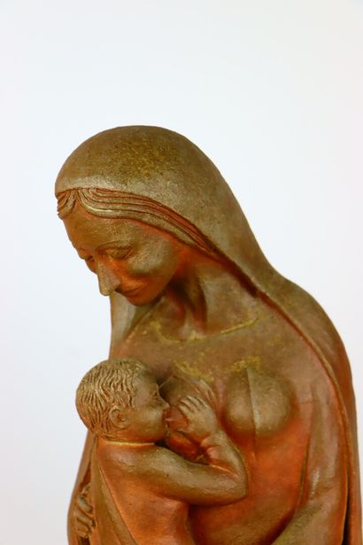 null André BODIN à La Chapelle Montlinard.

Vierge à l'enfant.

Importante sculpture...