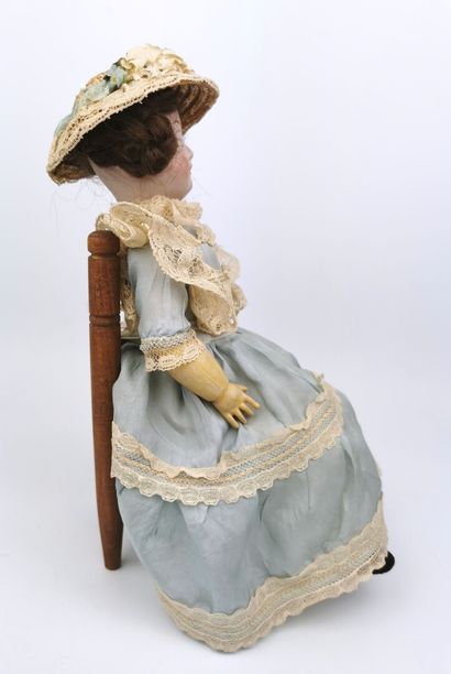 null DEP.

Bisque-headed doll, debossed "1909, DEP, R 10/0 A", with fixed blue eyes...