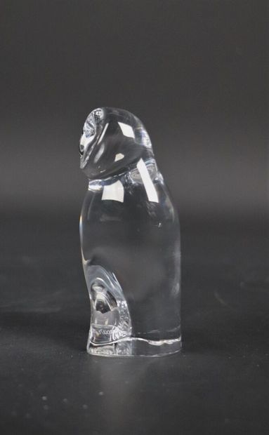 null BACCARAT.

Owl in moulded crystal. 

Mark with the stamp with the reverse. 

H_11...