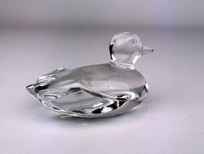 null BACCARAT.

Small crystal duck.

Stamped and signed "Baccarat" on one wing.

H_4...
