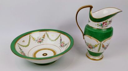 null SEVRES.

Porcelain ewer and its basin decorated with garlands of flowers, green...