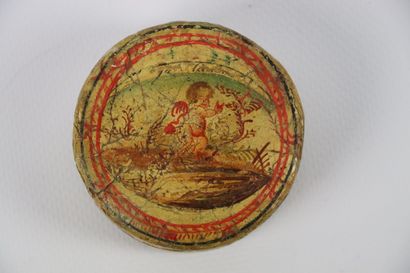 null Two bergamot (citron bark) polychrome boxes, the lids with painted decoration...