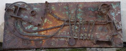 null POILPRE (1923-1987).

Bas-relief in brass and steel.

H_40 cm L_100 cm.

Provenance...