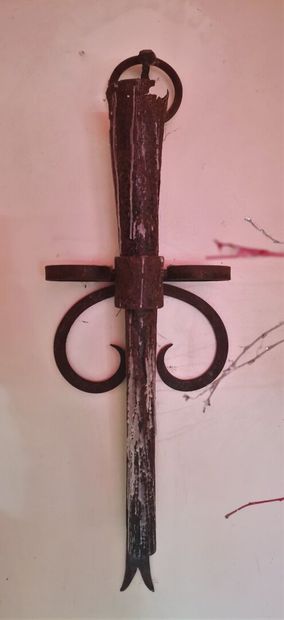 null Large wall lamp in wrought iron.

H_65 cm