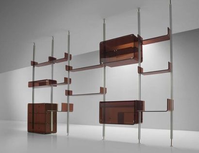 null Michel DUCAROY (1925-2009) for ROCHE-BOBOIS.

Modular bookcase with floor and...