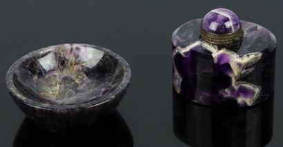 null Inkwell and cup in cut and polished amethyst.

Probably work from Auvergne,...