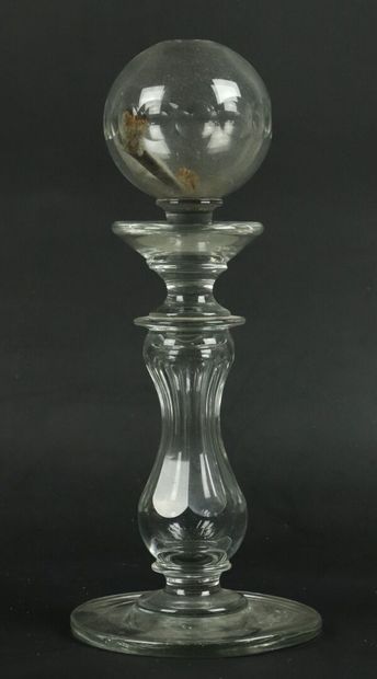 null Lampe de dentellière en cristal.

XIXème siècle.

H_28 cm