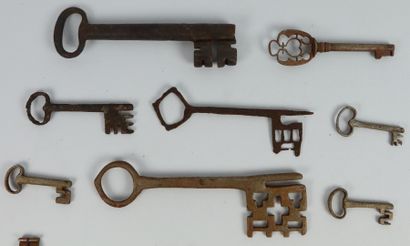 null Collection de 20 clefs anciennes, dont d'époque gothique et des siècles suivants.

L_5,4...