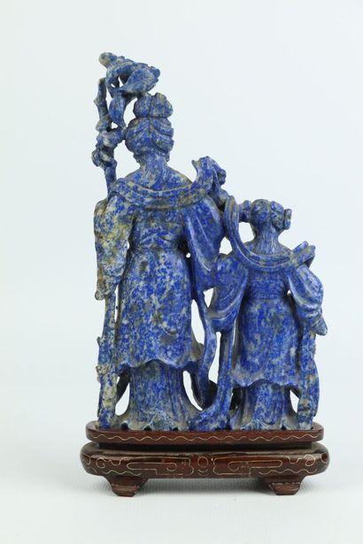 null CHINE.

Groupe en lapis-lazuli figurant une mère et sa fille.

H_15,9 cm L_9,8...