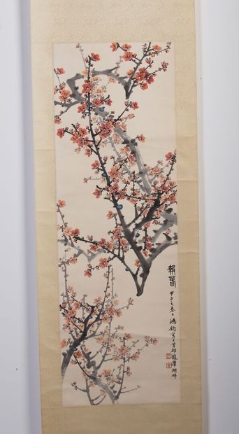 null CHINE.

Cerisier en fleurs.

Peinture sur papier, montée en kakemono, signée.

H_102...