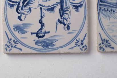 null DELFT.

Quatre carreaux en faïence à décor en camaïeu bleu de scènes animées.

XVIIIème...