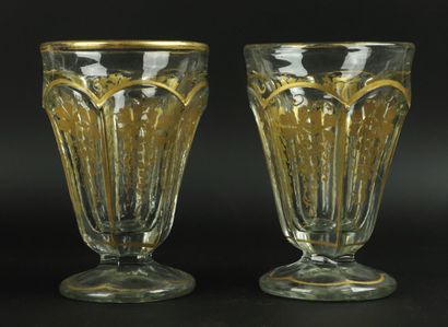 null Set composed of four glasses.

Two in crystal of which one heightened of gold...