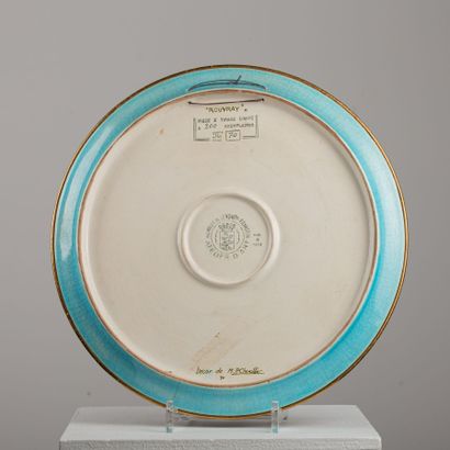 null LONGWY, decoration of M.P. CHEVALLIER.

Dish "Rouvray" in earthenware with polychrome...