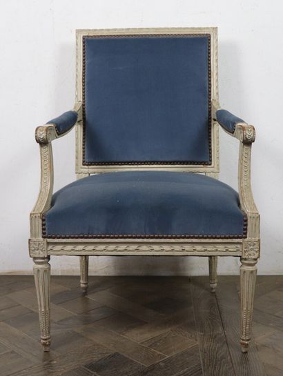 null Georges I JACOB (1739-1814), attributed to.

Moulded and carved wood furniture,...