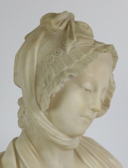 null Ecole française du début du XXème siècle.

Buste de jeune femme au fichu.

Sculpture...