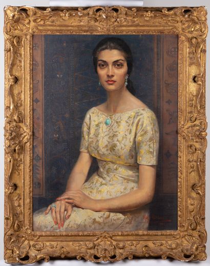 null Max MOREAU (1902 - 1992).

Portrait de S.A.R. la princesse Safia TARZI d'Afghanistan.

Huile...