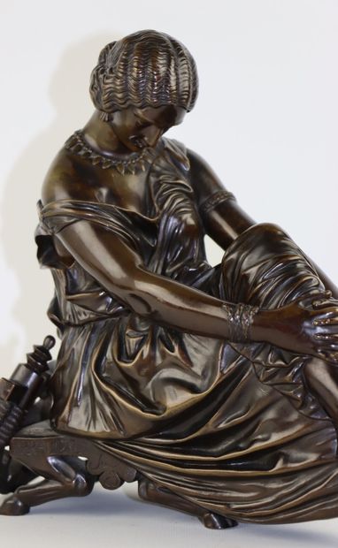 null James PRADIER (1790-1852).

Sapho.

Groupe en bronze à patine brun-or.

Fonte...