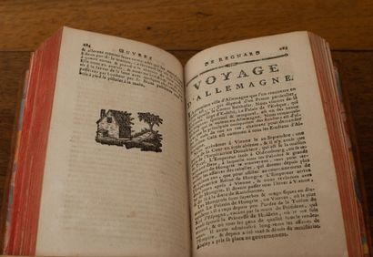 null Ensemble de séries d'ouvrages complètes du XVIIIème siècle : 

Les oeuvres de...