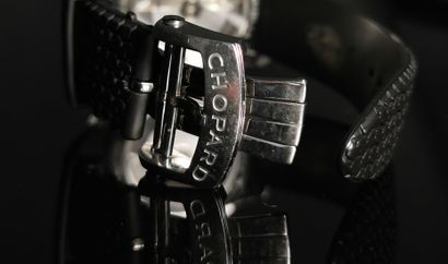 null 
CHOPARD.




Montre bracelet d'homme en acier modèle "Mille Miglia", le bracelet...