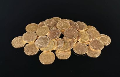 null Lot de 50 pièces de 20 francs or, Napoléon III, coq, etc.

322,53 grammes.

Ce...