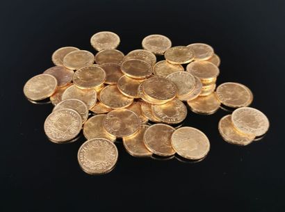null 
Lot of 50 coins of 20 Swiss francs gold, Helvetia.




322,68 grams.




This...