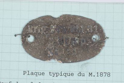 null Plaque d'identité allemande 1914-1918.
Plaque et fiche descriptive établie par...