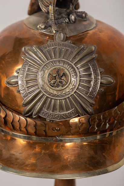 null Casque de Garde du Corps Modèle 1889-1894 Troupe en grande tenue .
Bombe en...