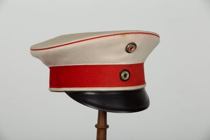 null Casquette (Offiziersmütze) modèle 1911 officier du régiment des Gardes du Corps...