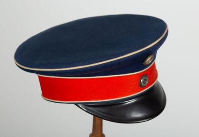 null Casquette modèle 1896 d'officier régiment de hussards prussiens n°14 .
Calot...