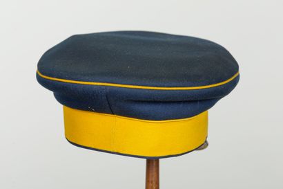 null Casquette (Offiziersmütze) modèle 1896 officier du régiment de uhlans n° 11...
