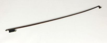 null Violin bow made of beehive wood.
BAZIN school, frog and button same period.
L_72.9...