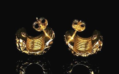 null Paire de boucles d'oreilles en or jaune.
4,09 grammes, 18K, 750°/00