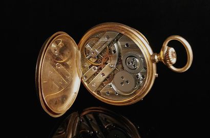 null Montre de gousset en or jaune modèle chronographe, le cache-poussière en or.
L'arrière...