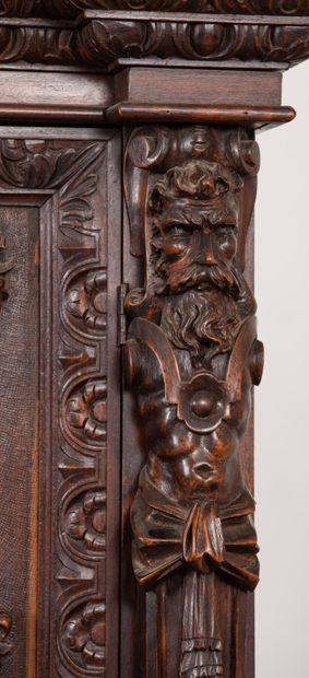 null Cabinet furniture with two bodies in richly carved walnut.
It opens with two...
