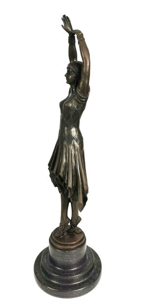 null Demetre Haralamb CHIPARUS (1886-1947), d'après. 
Danseuse. 
Sculpture en bronze...