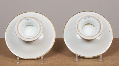 null PARIS, manufactures of DARTE and CHAPERON.
Part of a porcelain service of Marshal...