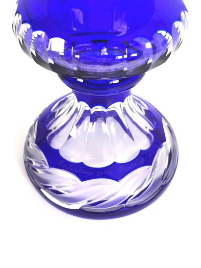 null Crystal factory of BERTRICHAMPS in BACCARAT, Jacques CHANEL.
Important ovoid...