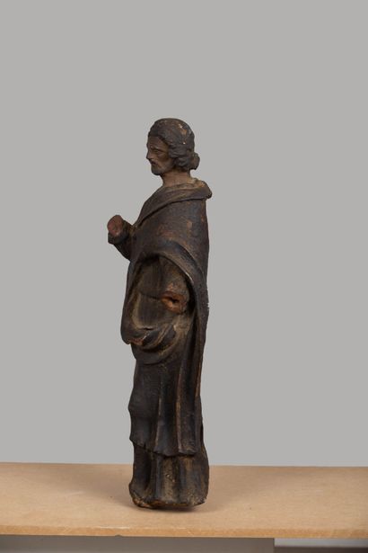 null NEVERS.
Statue en faïence, non émaillée, à décor polychrome, figurant un saint.
XVIIème...
